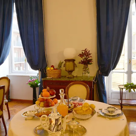 La Luna E I Falo Luxury B&B 토리노