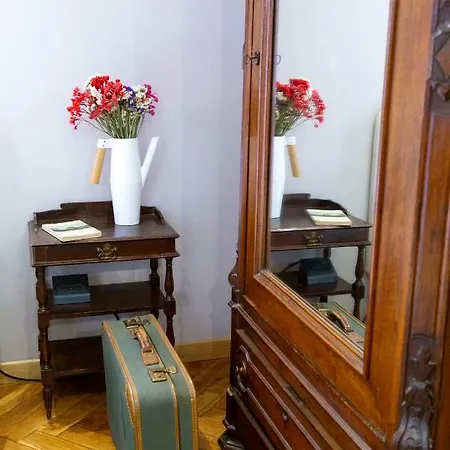 La Luna E I Falo Luxury