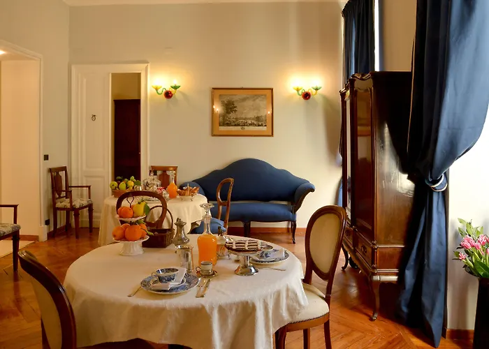 Oda ve Kahvaltı La Luna E I Falo Luxury