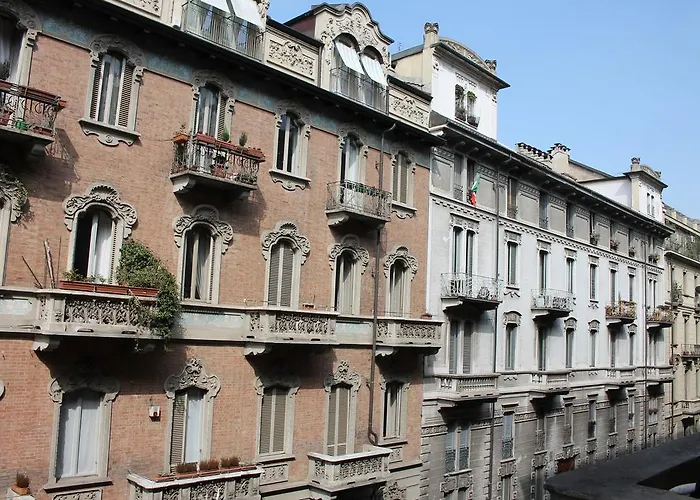 La Luna E I Falo Luxury