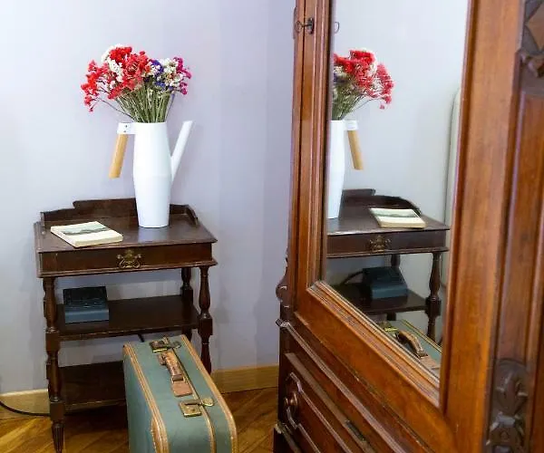 La Luna E I Falo Luxury