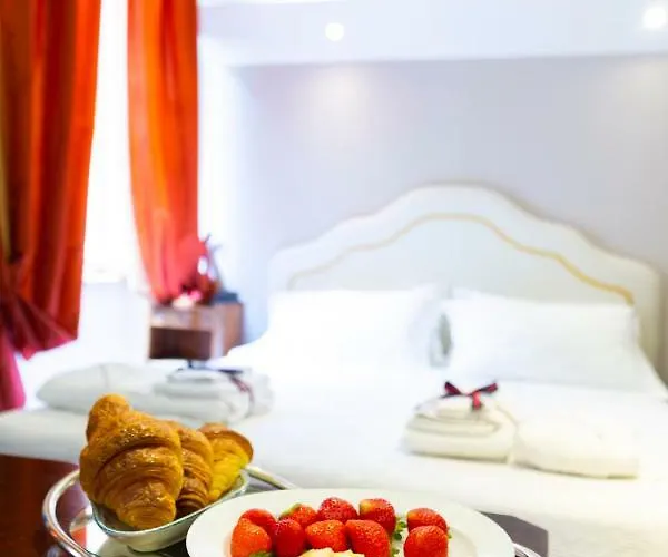 La Luna E I Falo Luxury Oda ve Kahvaltı