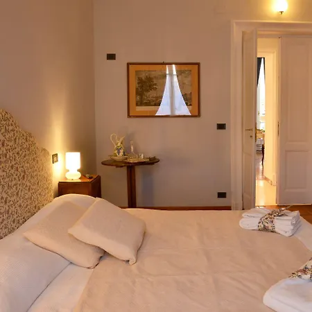 فندق مبيت وإفطار La Luna E I Falo Luxury 4*