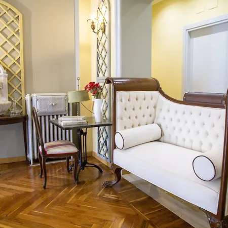 La Luna E I Falo Luxury 4* Torino