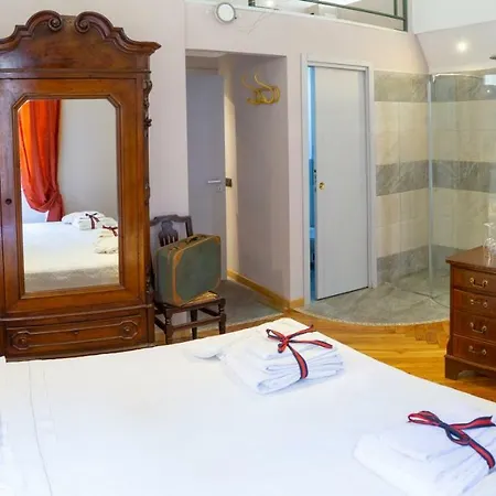 La Luna E I Falo Luxury Bed & Breakfast Turín